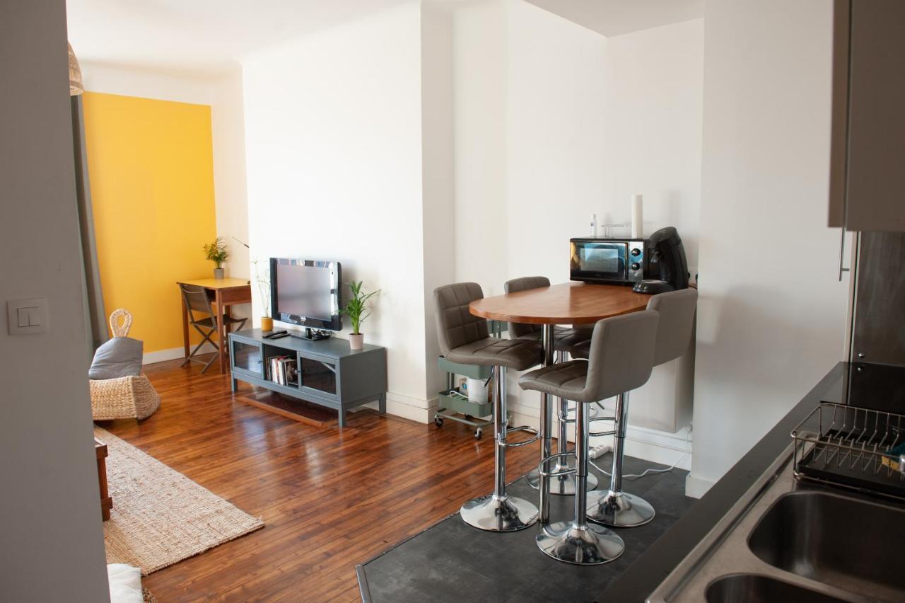 Appartement Spacieux Avec Balcon Et Parking Μπρεστ Εξωτερικό φωτογραφία